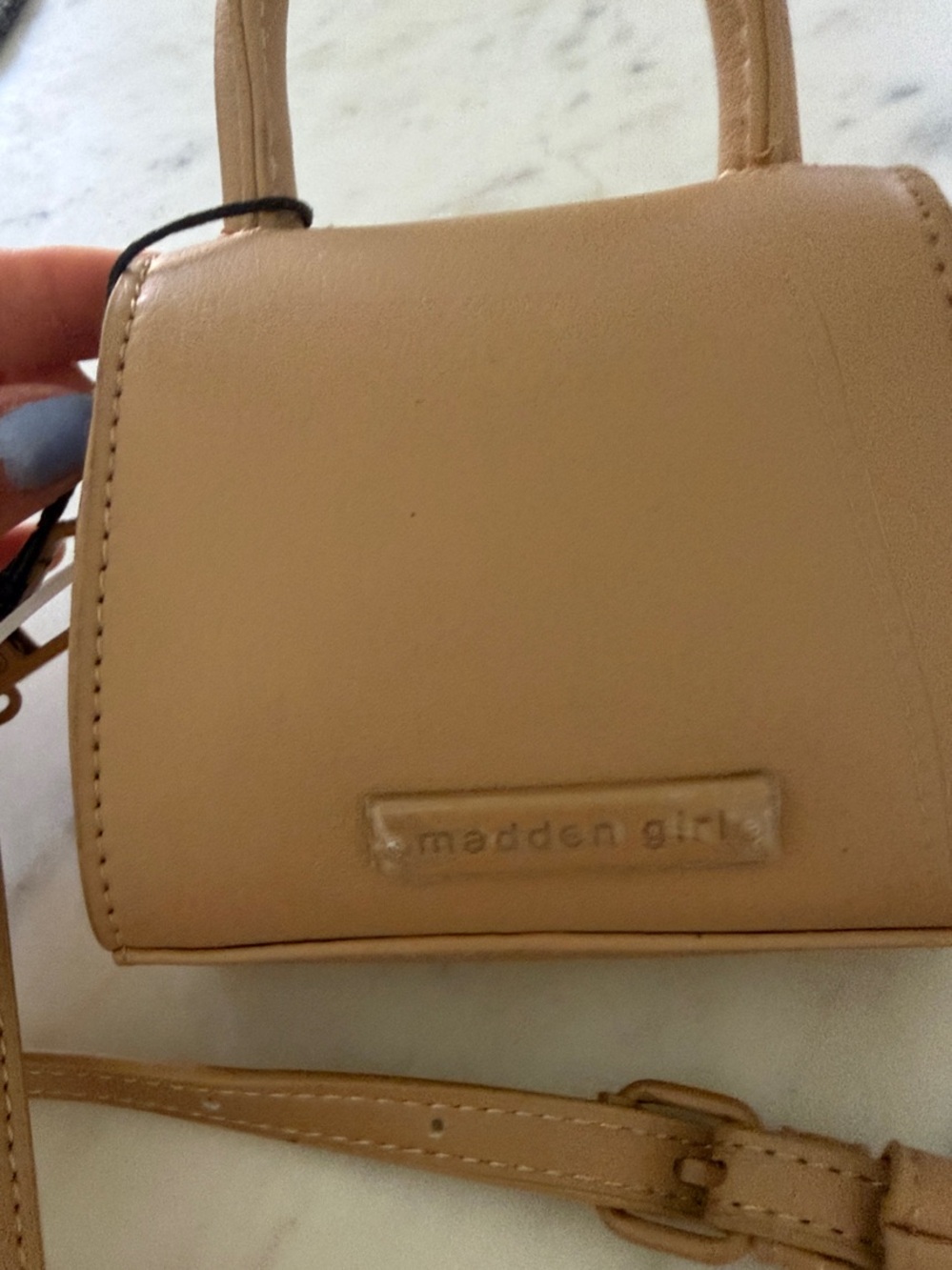 Madden Girl Tan Mini Top-Handle Crossbody with Chunky Chain - Picture 4 of 6